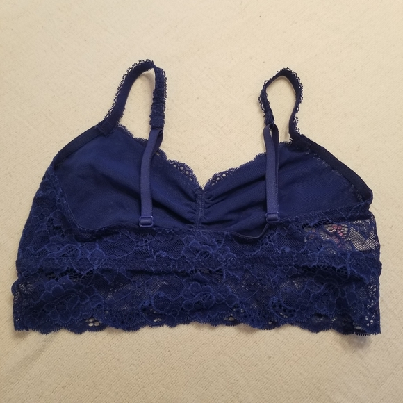 Brand New PINK VS Lace Bralette - True Blue - Picture 2 of 3